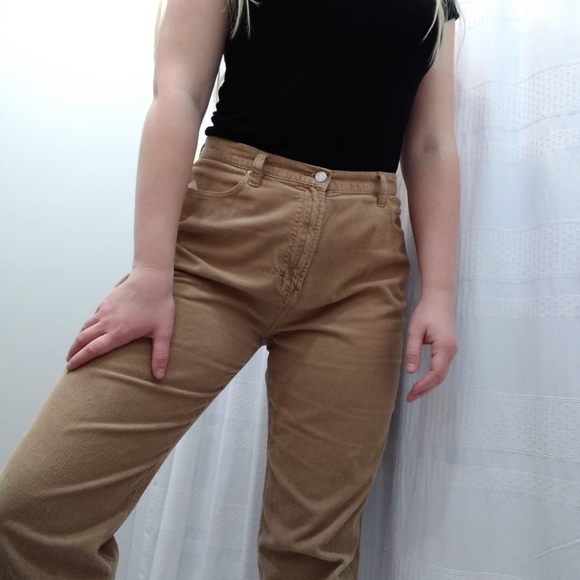 Calvin Klein Corduroy Khaki Mom Pants - Picture 5 of 8